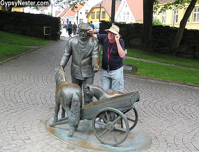 Statue of Lars H. Lende in Stavanger Norway