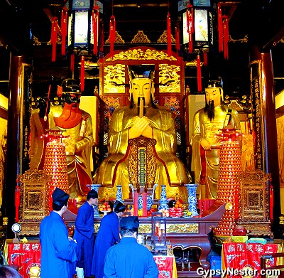 Taoist temple in Shanghai's Old City