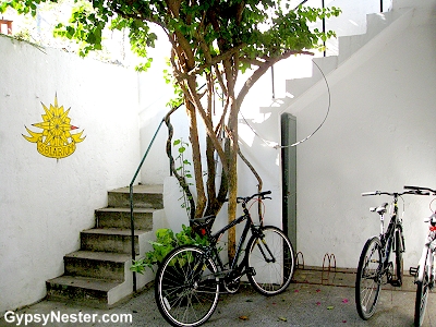 El Viajero Hostel happened to have bikes for rent!