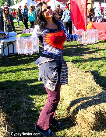 Veronica tries her hand at the Krug Carrying Race at Hunter Mountain Oktoberfest! GypsyNester.com