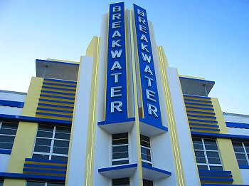 Art Deco Breakwater Hotel, South Beach Florida