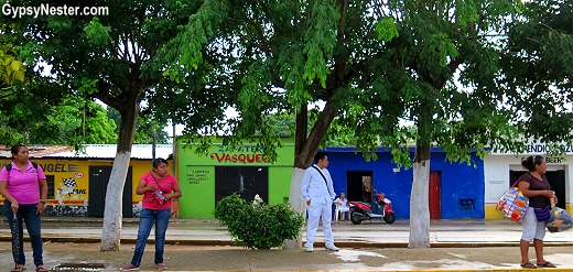 Folks waiting for the bus in Piste, Mexico