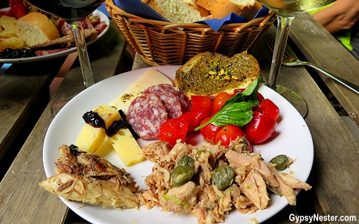 A Southern Sicilian, local, organic, kilometer zero lunch in Restaurant Liccamuciula, on the Piazza Regina Margherita, Marzamemi, Italy