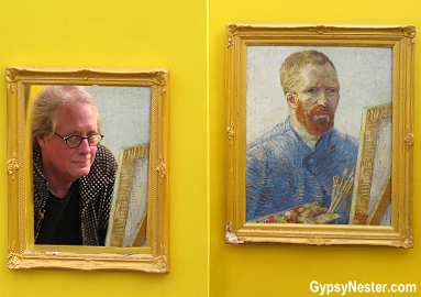 Fun van Gogh themed photo ops at Keukenhof Gardens in Holland, The Netherlands